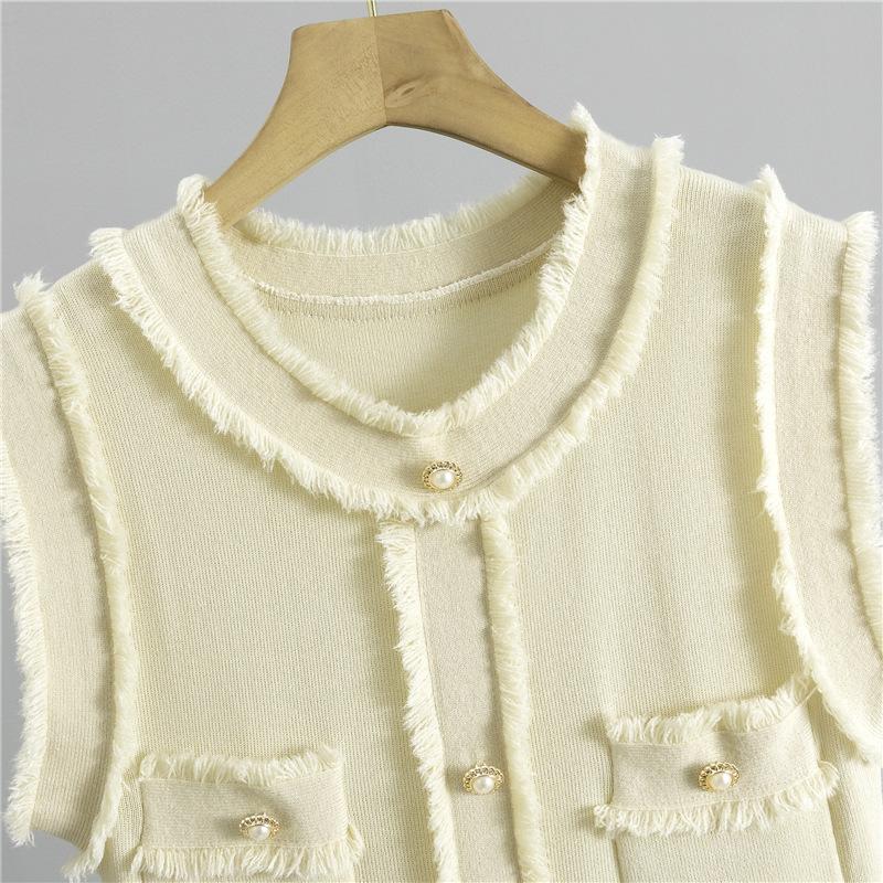 Knitwear |  Womens Knit V-Neck Solid Raw Hem Texture Crop Vest Clothing Knitwear